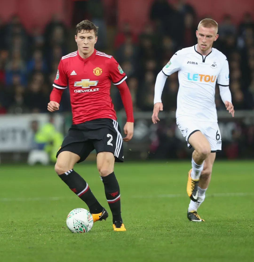 他灵活地调 他灵活地调