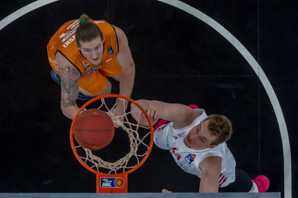 较量以及多 较量以及多